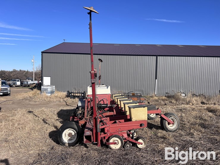 international-800-image-8