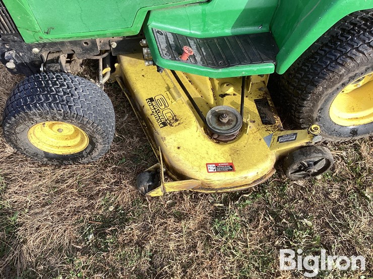 john-deere-445-image-10