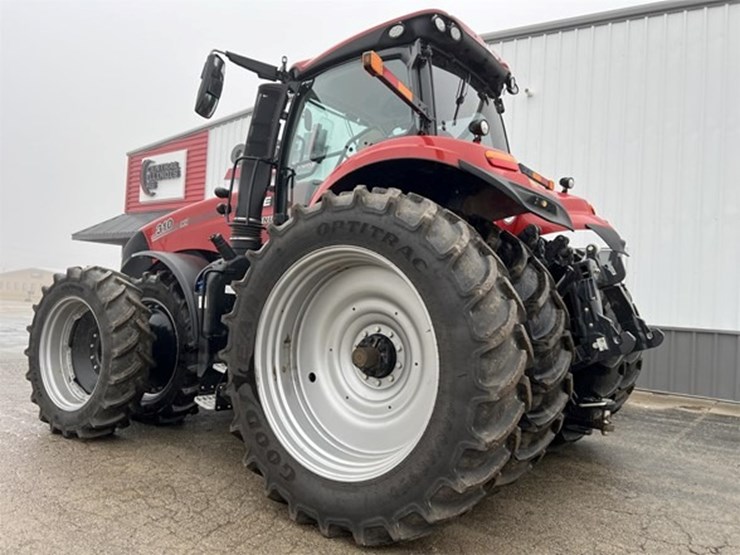 #157-•-2023-magnum-310-cvt-image-3