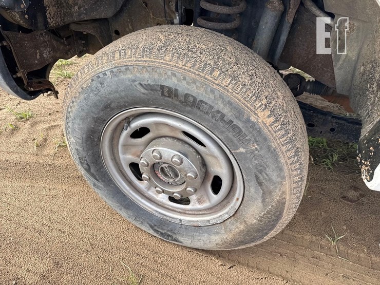 2012-ford-f350-xl-image-9