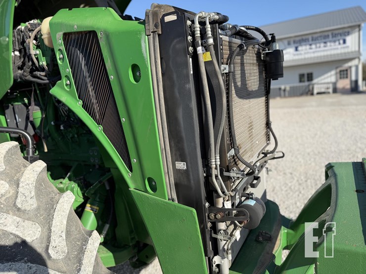 john-deere-8245r-image-25