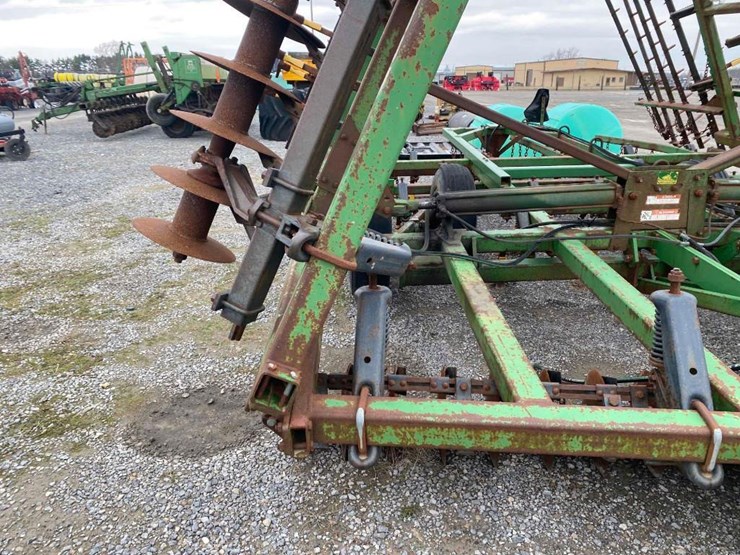 john-deere-724-image-32