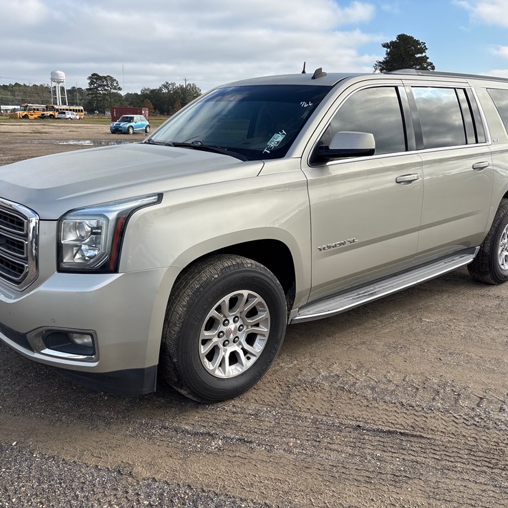 GMC YUKON