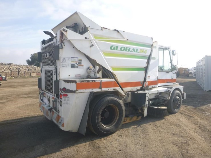 global-m4-sweeper-image-3