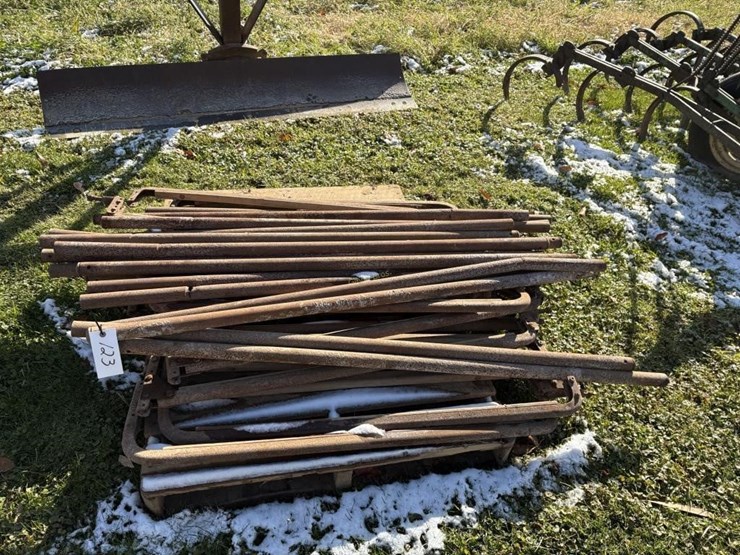 stanchion-pipes-image-1