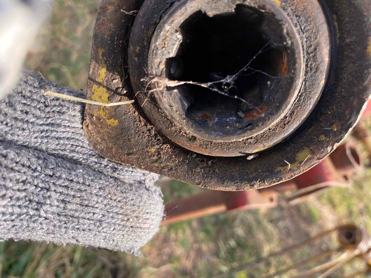 new-holland-254-image-10