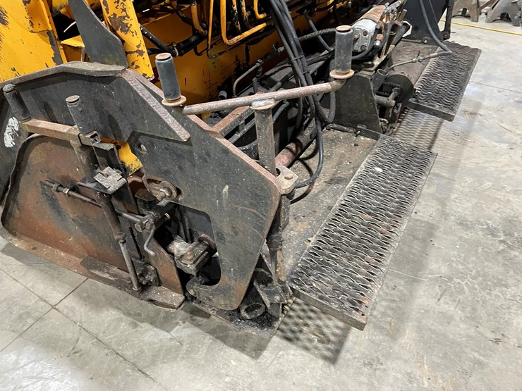 #7469-•-2002-l700-st-leeboy-asphalt-paver-image-23