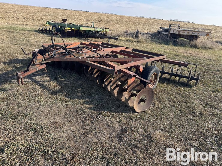 international-12-image-1