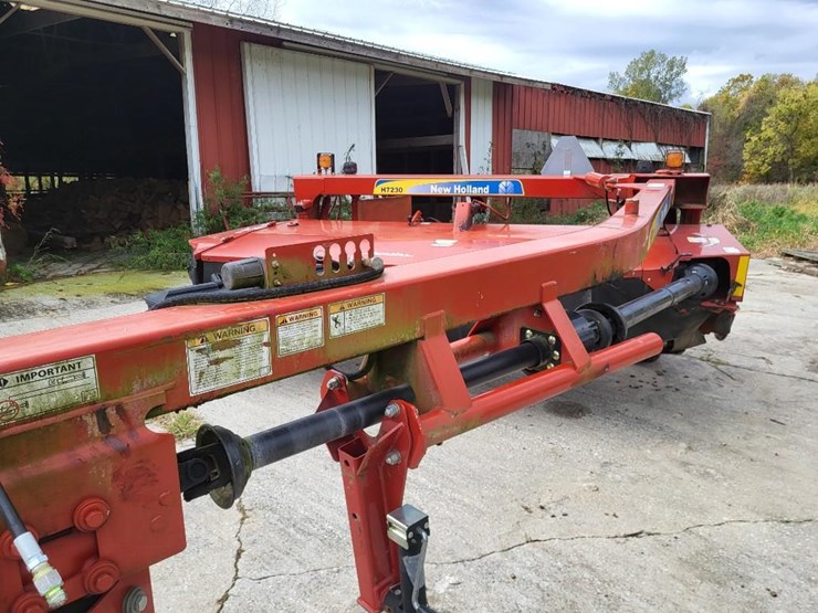 2014-new-holland-h7230-image-11