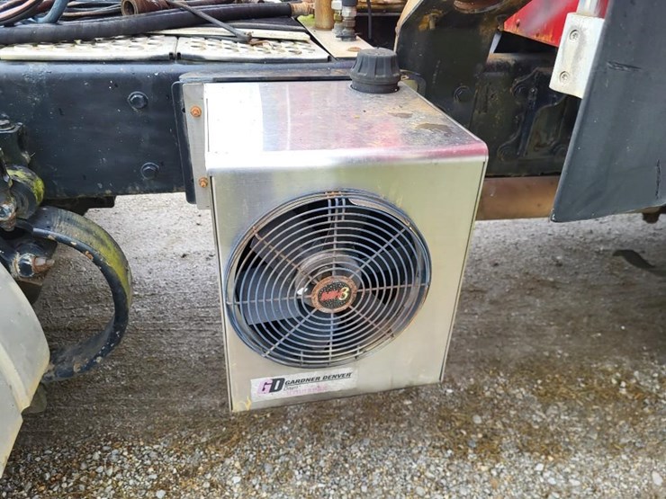 kenworth-t600-image-36