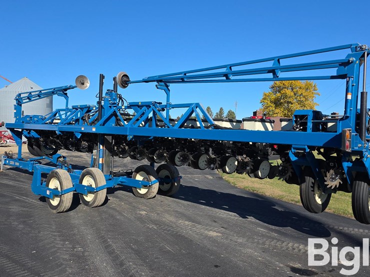 kinze-3600-image-7