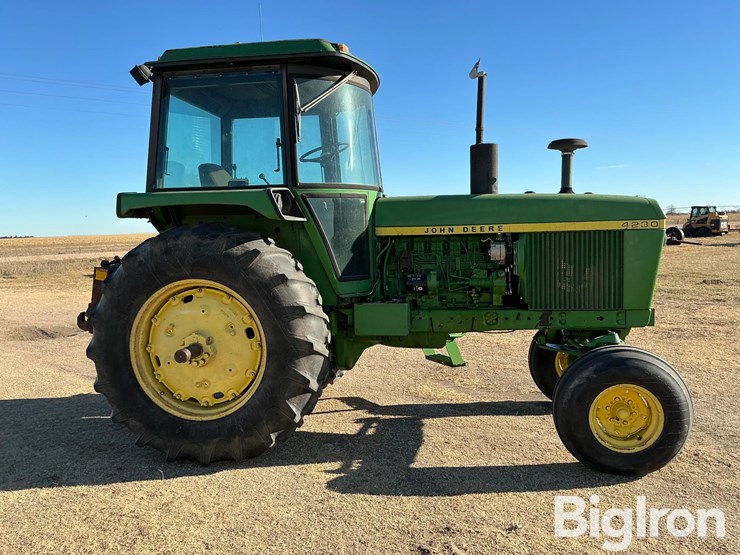 john-deere-4230-image-4
