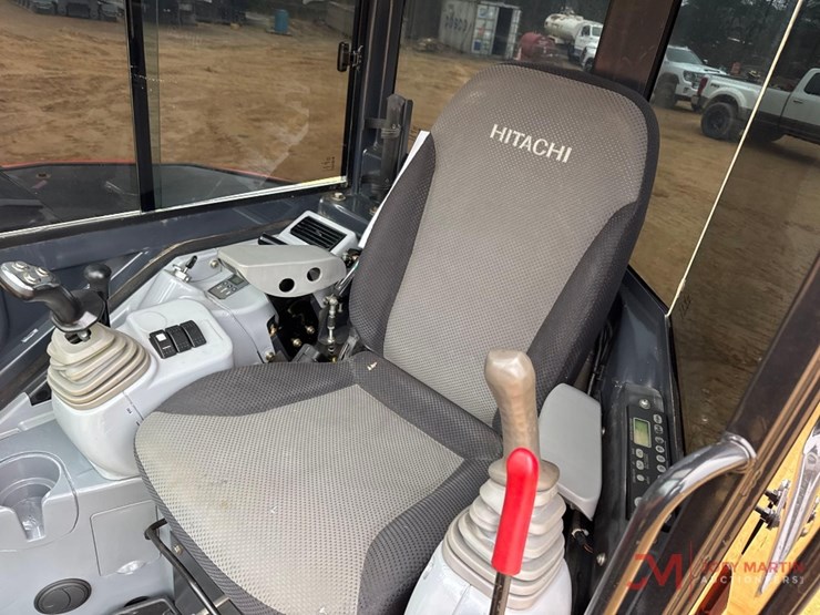 hitachi-zx55u-5a-image-20