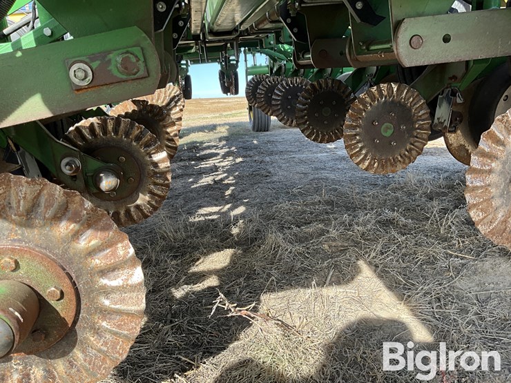 2013-john-deere-1770nt-image-17