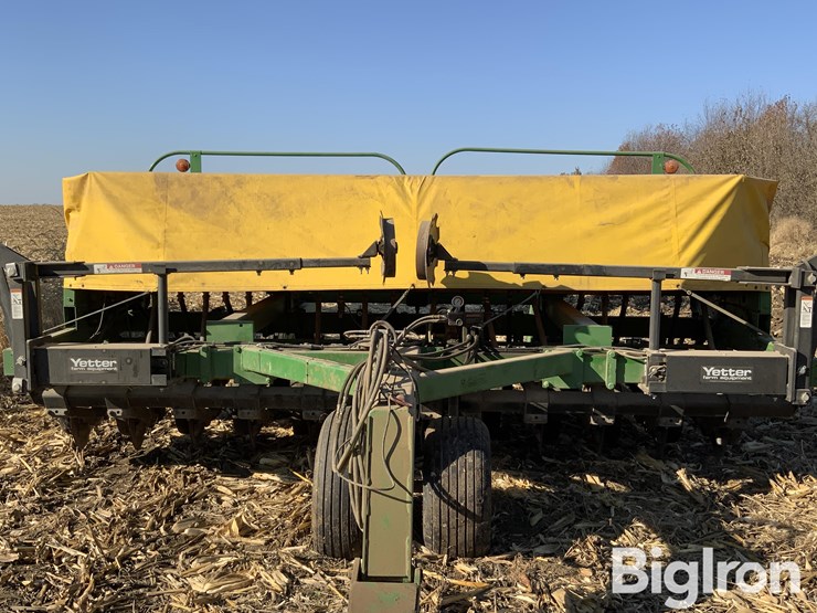 john-deere-750-image-10