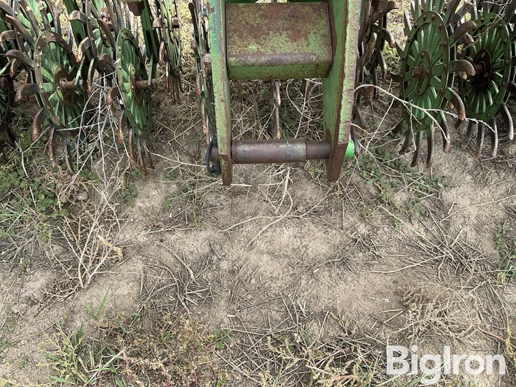 john-deere-400-image-15