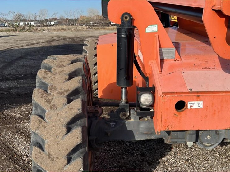 #1206-•-2011-jlg-6042-telehandler-image-26