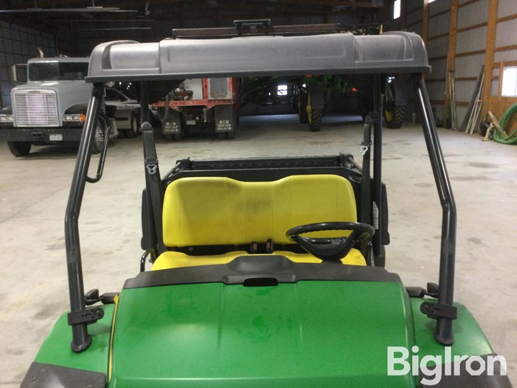 john-deere-gator-image-10