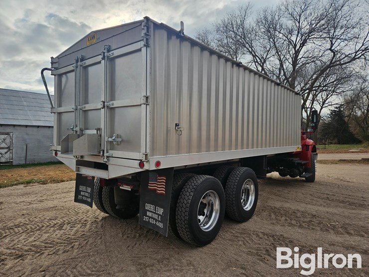 2005-international-durastar-4400-image-5