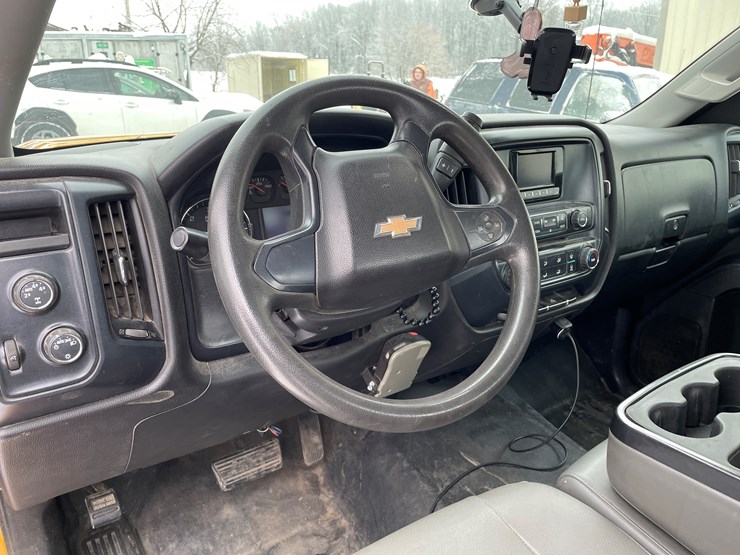 2014-chevrolet-1500-image-28