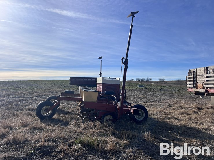 international-800-image-4