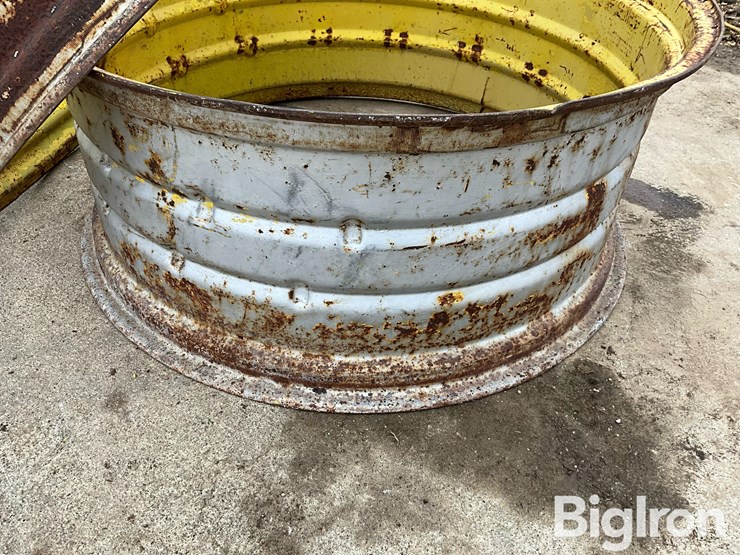 john-deere-38-image-12