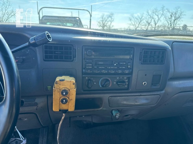 ford-f350-sd-xl-image-26