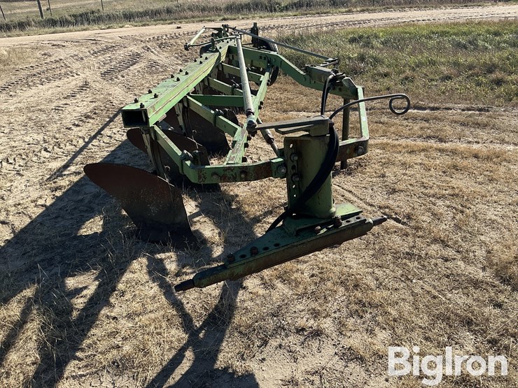 john-deere-6-image-2