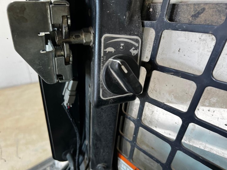 bobcat-s770-image-26