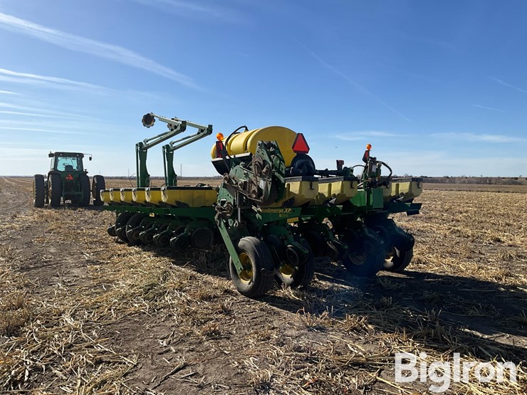 2008-john-deere-1770nt-image-7