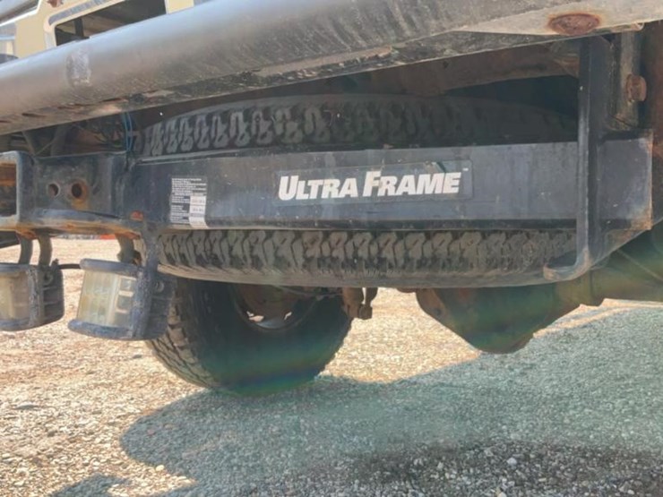 2005-chevrolet-silverado-2500hd-image-33