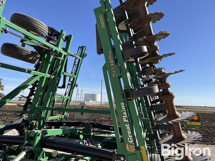 great-plains-3000tt-image-9