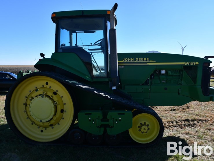 john-deere-8410t-image-4