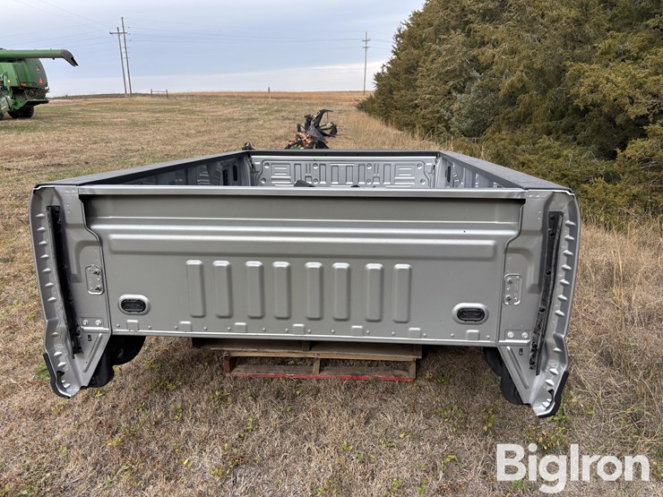 2024-ford-f350-image-2