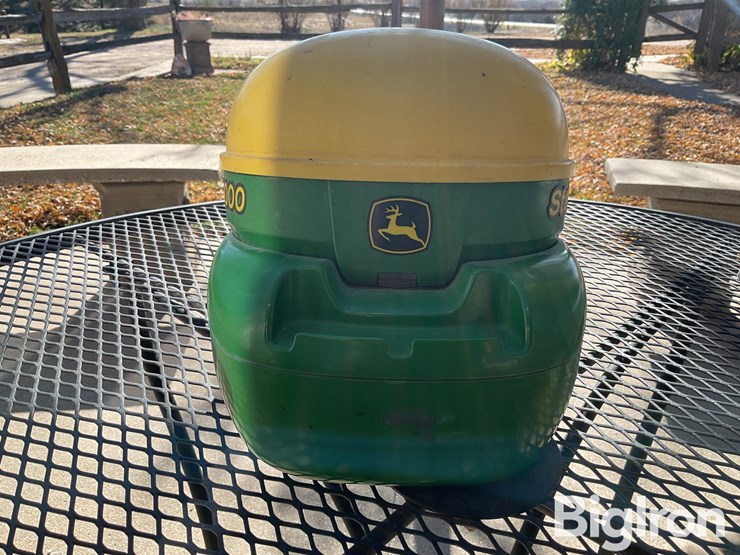 john-deere-starfire-3000-image-1