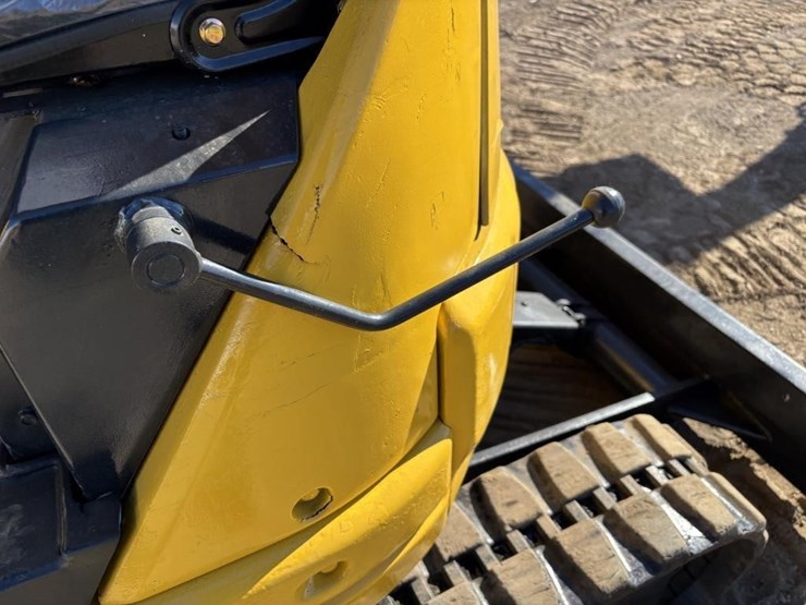 komatsu-pc12uu-2-image-27