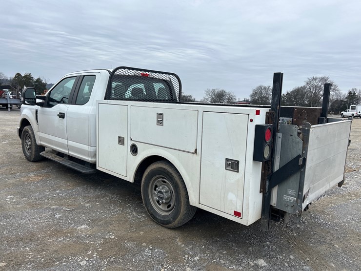 2017-ford-f250-image-4