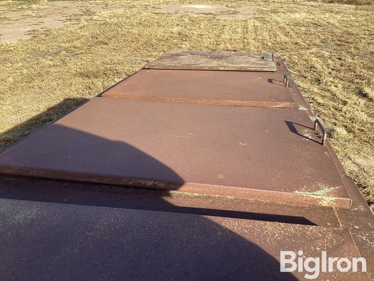 oklahoma-pride-325-bu-t/a-feeder-wagon-image-18