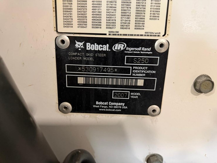 bobcat-s250-image-32