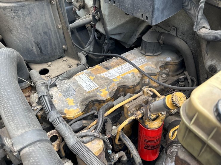 caterpillar-3126-image-12