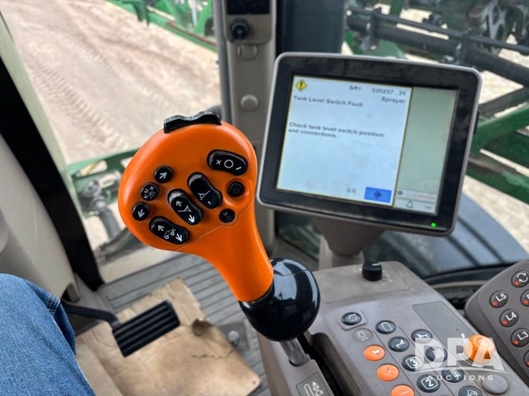 john-deere-r4045-image-133