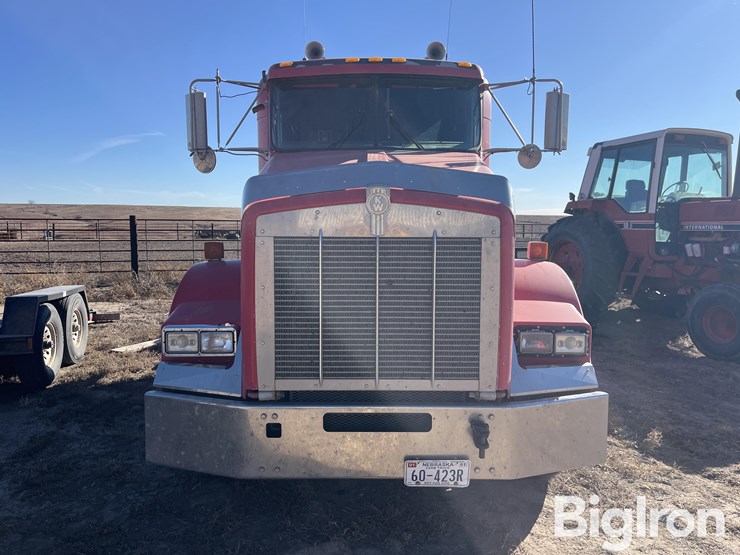 kenworth-t800-image-2