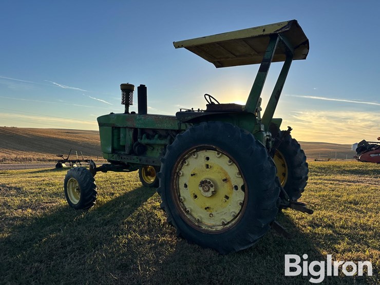 john-deere-4010-image-7