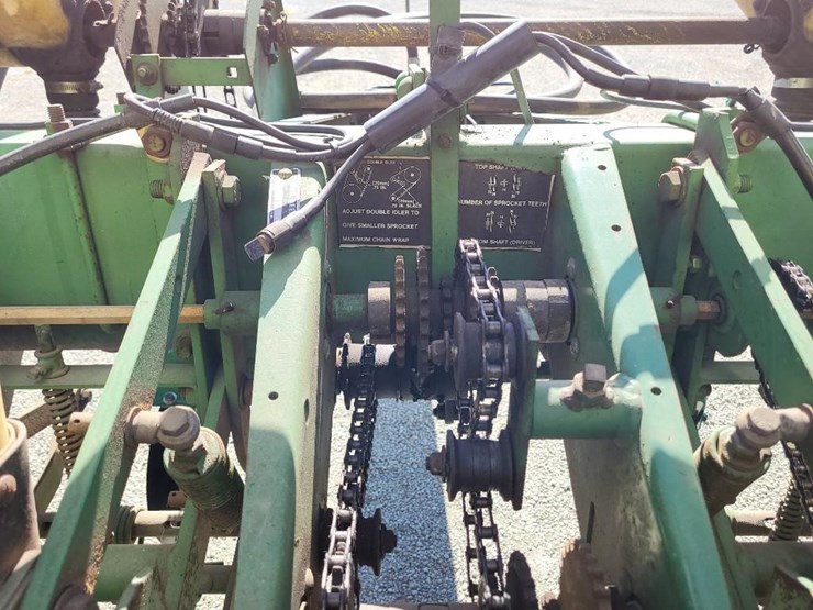 john-deere-7000-image-15