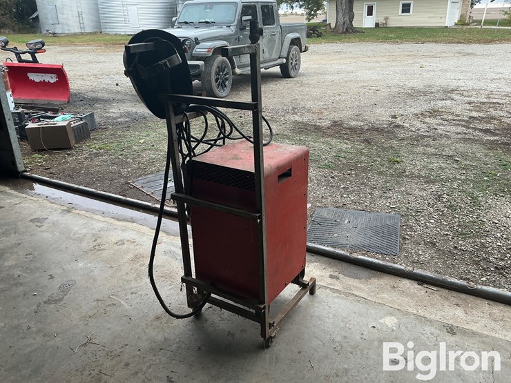 marquette-180-ac-arc-welder-image-5