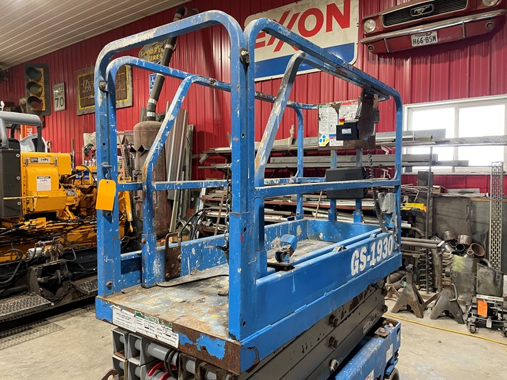 2018-genie-gs1930-image-9