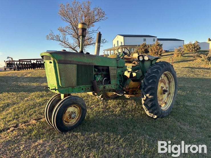 john-deere-2510-image-3