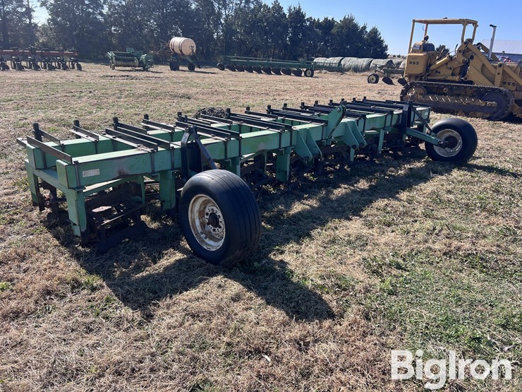 besler-54830-image-3