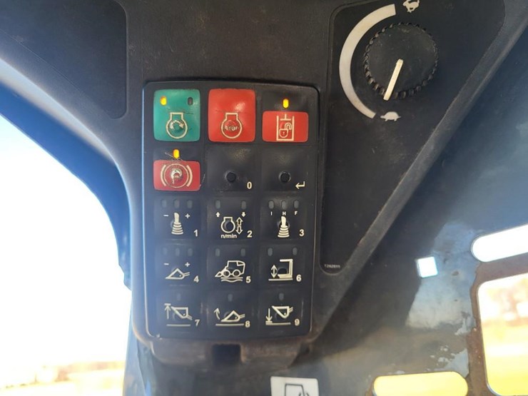 2018-deere-314g-image-46
