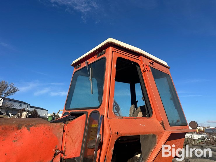 allis-chalmers-7020-image-11